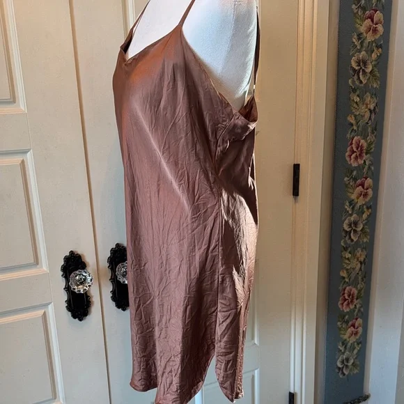 Cabernet Silk Chemise - lingerie - Picture 6 of 6